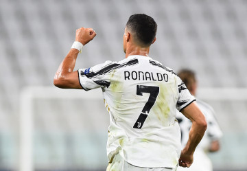 Signing Cristiano Ronaldo Can Wait As Psg Focused On Keeping