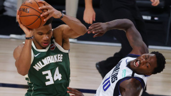 NBA: Milwaukee Bucks at Dallas Mavericks