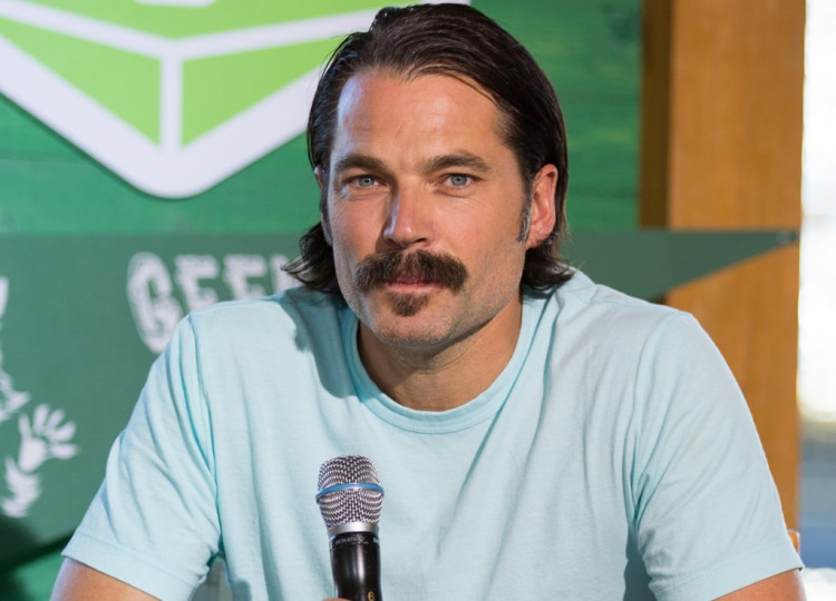 Tim Rozon