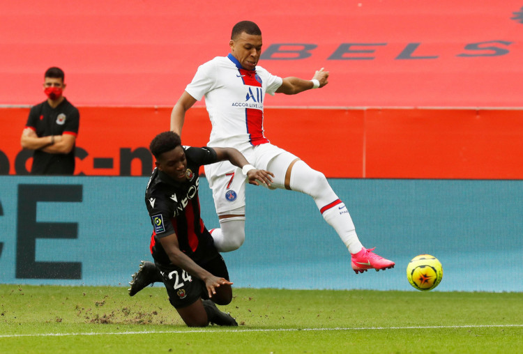 Ligue 1 - OGC Nice v Paris St Germain