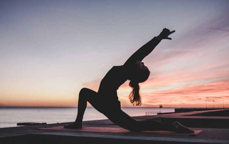 yoga silhouette