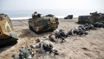 U.S. and South Korean Marines in joint training exercise