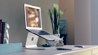 MacBook Air Station