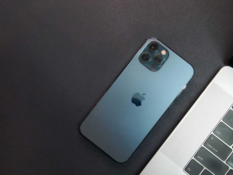 iPhone 12 Strained Supply