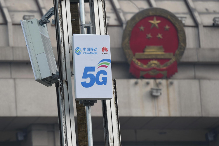5G active antenna units with logos of China Mobile and Huawei 