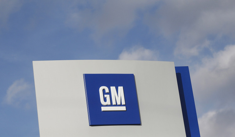 FILE PHOTO: The GM logo is seen in Warren, Michigan, U.S. on October 26, 2015