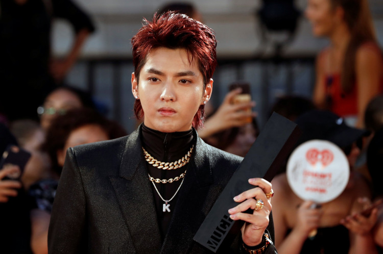  Kris Wu arrives at the iHeartRadio MuchMusic Video Awards