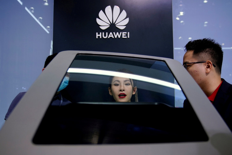 U.S. Approves Licenses For Huawei To Buy Auto Chips - Sources