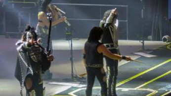 KISS AND THE VIRUS