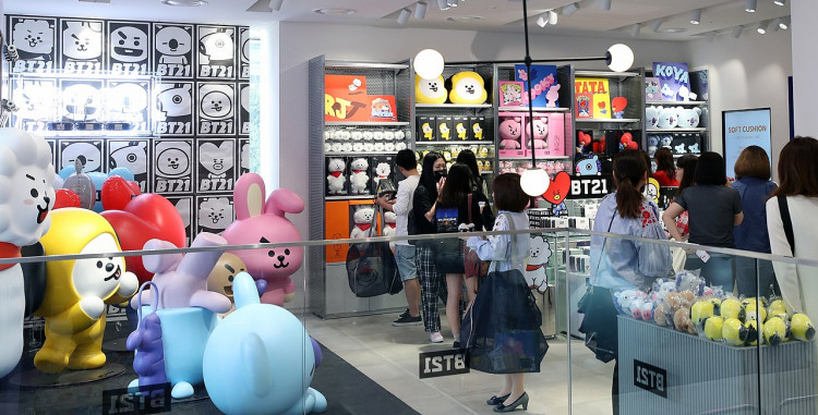 BT21 