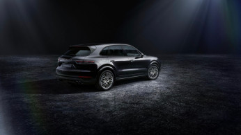 2022 Cayenne Platinum Edition