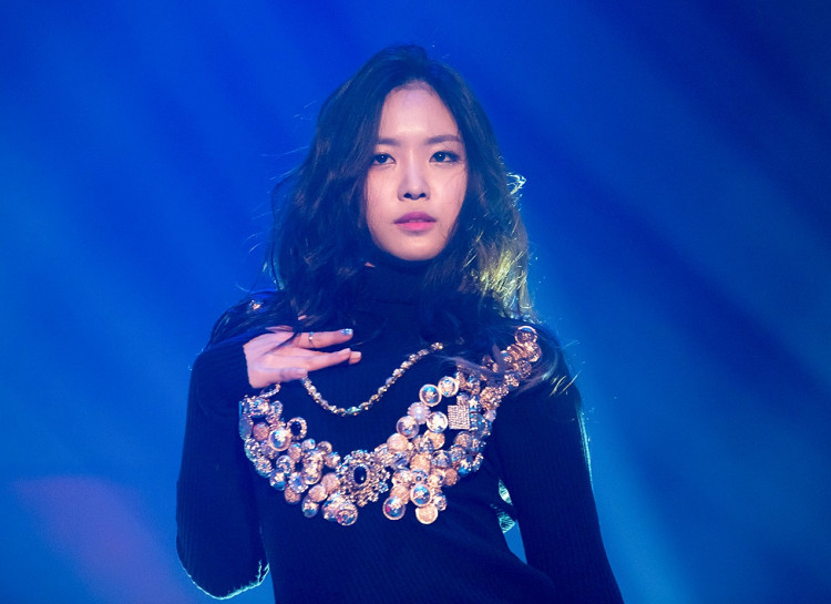 Son Na-eun
