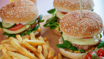 FAST FOOD