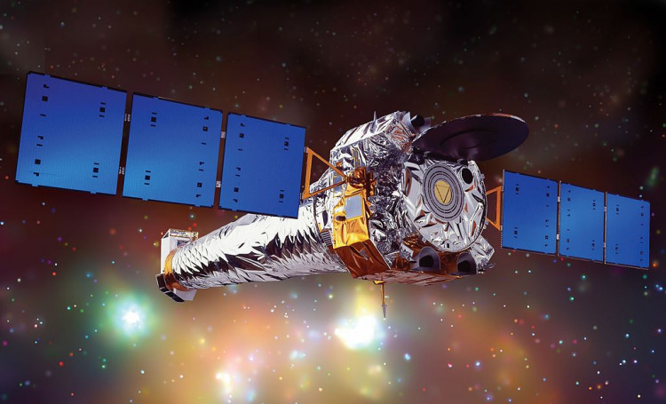 CHANDRA XRAY OBSERVATORY artist illustration