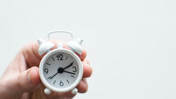 CLOCK, DAYLIGHT SAVINGS TIME
