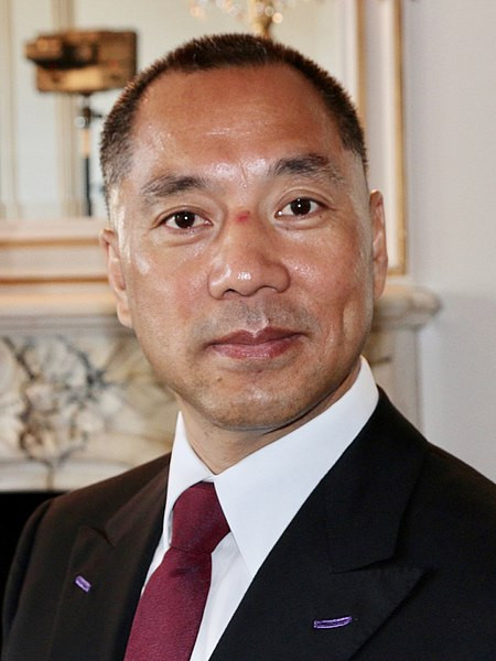 Chinese Business Tycoon and Bannon Ally Guo Wengui Arrested For $1 Billion Fraud Conspiracy 