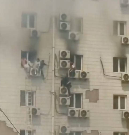 Fire at A Beijing Hospital's Inpatient Department Claims 21 Lives; Listed Company Behind Involved Hospital