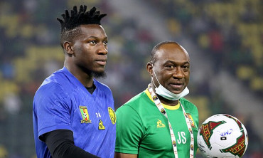 Al Nassr Challenges Manchester United in a Bid for Onana Amid Goalkeeper Shakeup