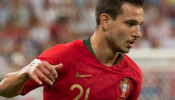 Arsenal's Cedric Soares on the Move: Villarreal Stalls Over Wage Demands