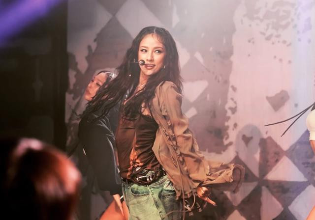 Lee Hyori: Anticipation Builds for the Return of the 'Cross-Generational Icon'
