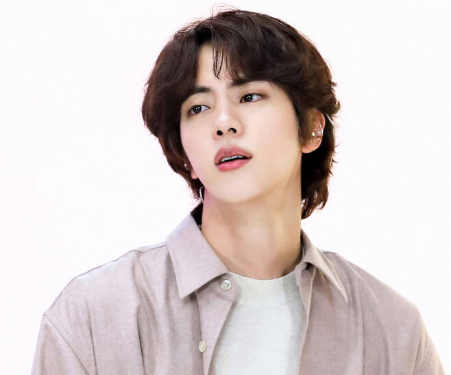 BTS Jin's 'Yours' Surpasses 152 Million Streams on Spotify 