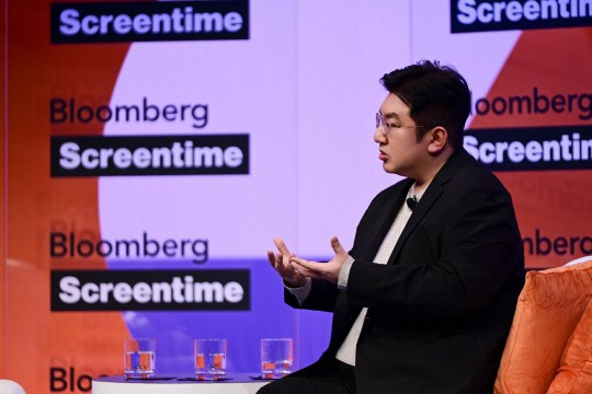 Bang Si-Hyuk: 'BTS's Renewal Contract Had Its Pains... But I'm Happy as Their Manager'