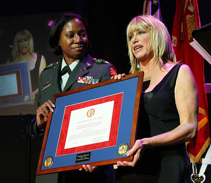 Iconic Actress Suzanne Somers Passes Away at 76 After Long Battle with Cancer