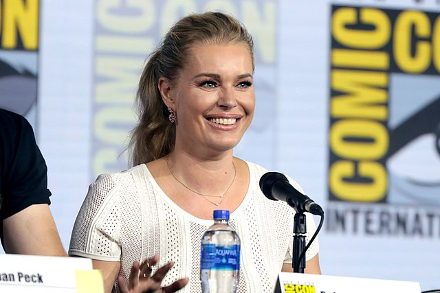 John Stamos Bares All on Divorce with Rebecca Romijn: From 'Devil' to Self-Reflection