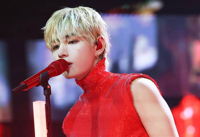 BTS V's Solo Track 'Love Me Again' Breaks 200 Million Spotify Streams