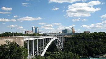 FBI Probes Vehicle Explosion at US-Canada Border, Prompting Bridge Closures