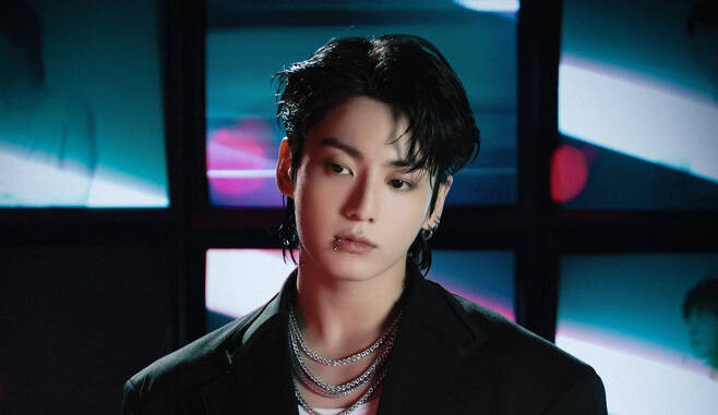 BTS Jungkook's 'GOLDEN' Sets New Record with Over 1.7 Billion Streams on Spotify – A First for K-Pop Solo Albums