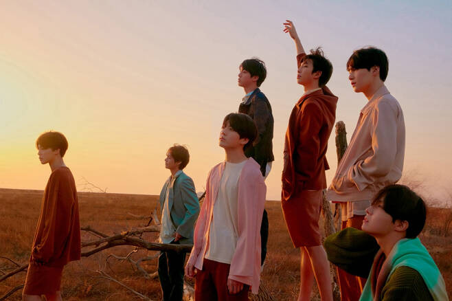 BTS 'Spring Day' Surprisingly Re-enters Billboard Digital Song Chart at No. 5