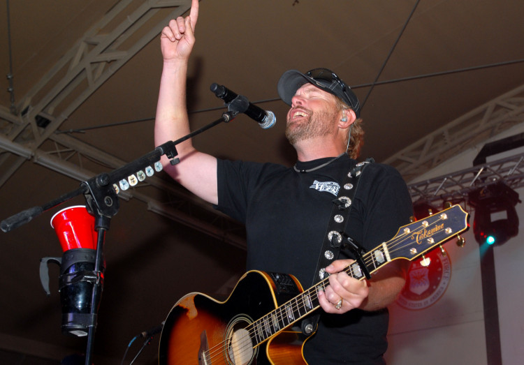 Country Music Mourns the Loss of Icon Toby Keith at 62