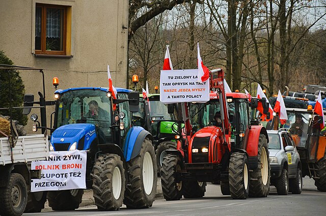 European Farmers Ramp Up Protests, Demanding Action on Prices and Competition