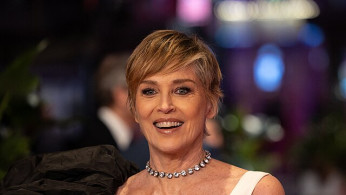 Sharon Stone Accuses Producer Robert Evans of Pressuring Her to Sleep with Co-Star Billy Baldwin, Sparking Furious Response