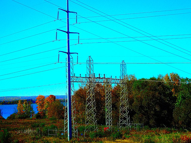 Xcel Energy to Cut Power to 55,000 Colorado Customers Amid High Wind, Wildfire Risks