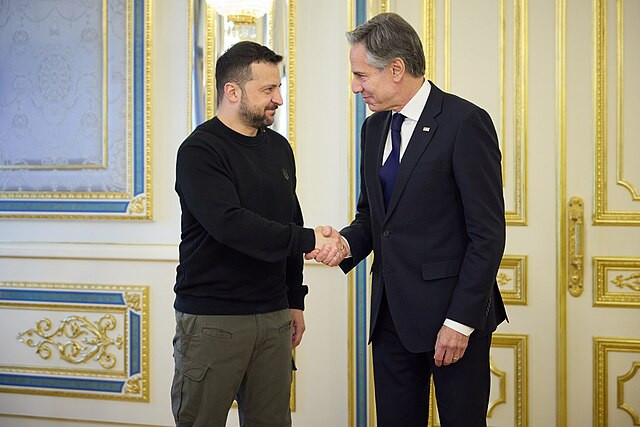 Blinken Pledges $2 Billion in Aid to Bolster Ukraine's Defense and Industrial Base