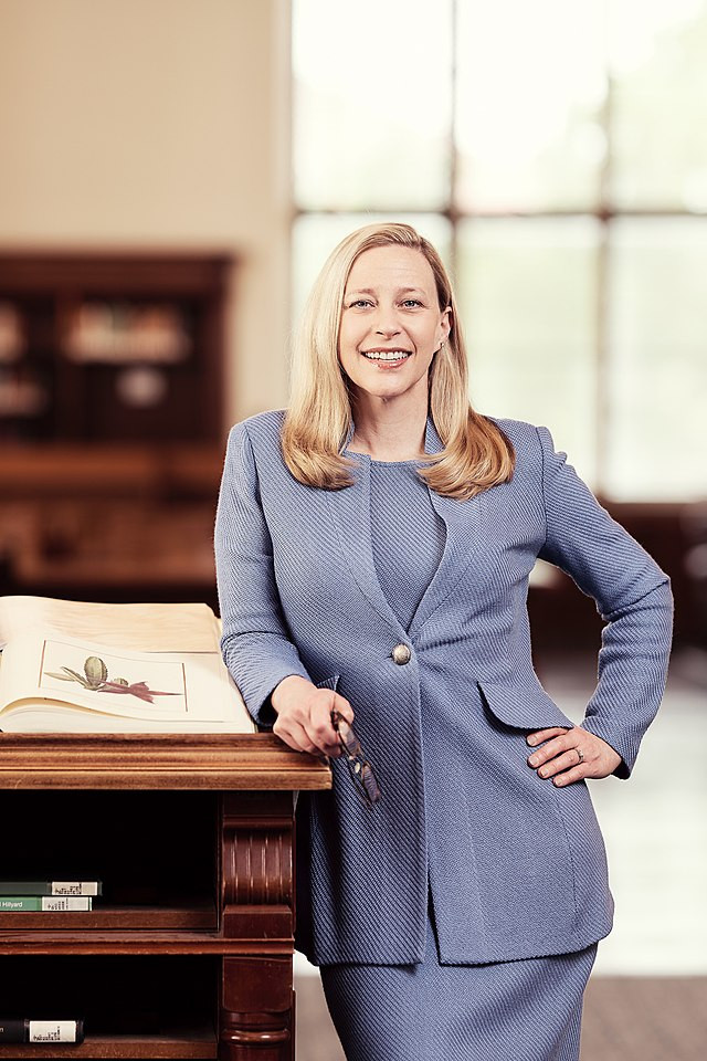 Maurie McInnis Takes Helm at Yale, Pledges Inclusive Leadership
