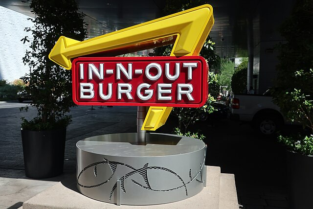 In-N-Out Raises Prices Amid California Minimum Wage Hike Impact