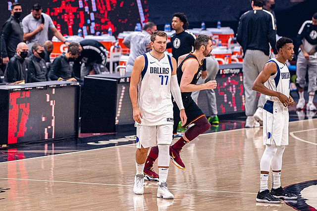 Dončić Leads Mavericks to Crucial Win, Keeping Finals Hopes Alive