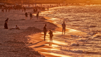Nationwide Weather Warnings: Heatwaves in the Southwest, Snow in the Rockies, and Gulf Coast Flood Threats
