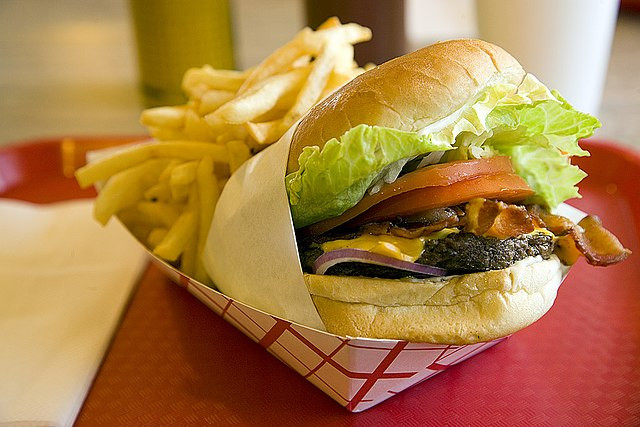 High-Fat Diets Linked to Anxiety and Depression, New Research Findings