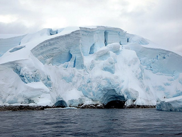 Melting Ice Slows Earth's Spin, Shifts Axis, Disrupts Timekeeping