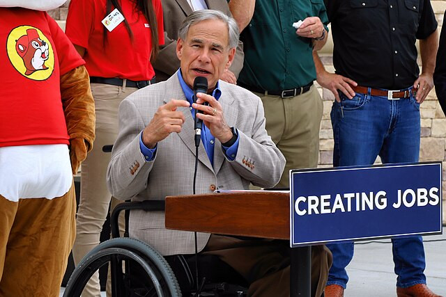 Texas Governor Greg Abbott Implements Triple-Strand Razor Wire on Border, Blames Harris for Migration Issues