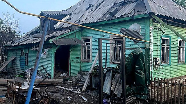 Ukrainian Forces Push Deeper into Russia's Kursk Region Amid Intense Battles