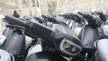 Ola Electric’s IPO Soars 20% on Debut, Valuing Indian EV Startup at $4.8 Billion Amid EV Boom