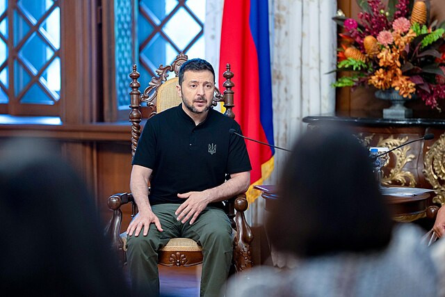 Zelenskyy Claims Control Over 74 Russian Settlements as Ukrainian Forces Push Deeper into Kursk Region