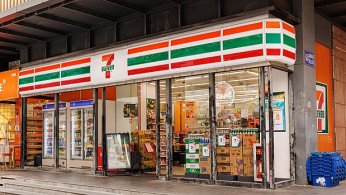 Brazen Thieves Strike Three 7-Eleven Stores in 20 Minutes, Hours After Newsom's Anti-Smash-and-Grab Bill Signing