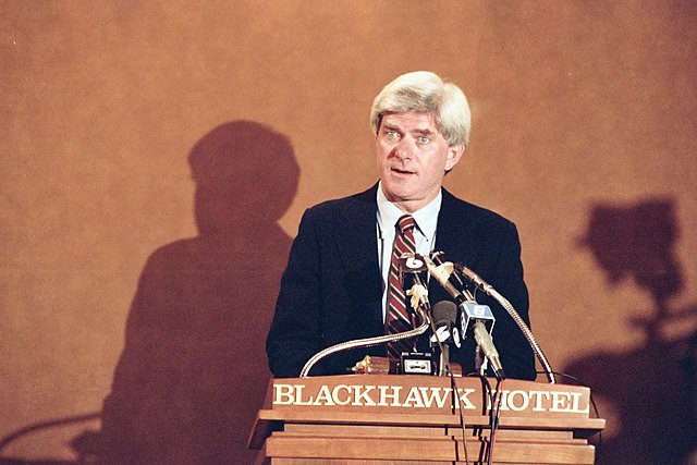 Phil Donahue, the Innovator of Audience Participation TV, Passes Away at 88