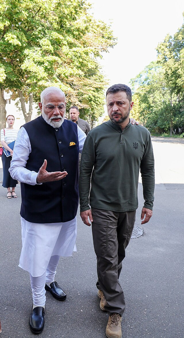Indian PM Modi Urges Zelenskyy to Pursue Peace Talks with Russia Amid Ukraine Conflict